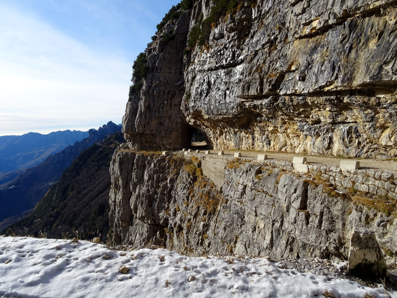 Cima Paln -Soglio dell'' Incudine.......Pasubio